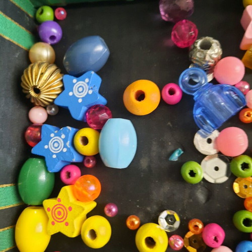 Variety pack of beads like new