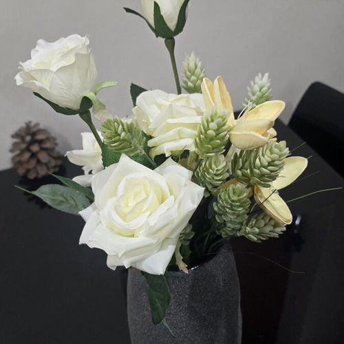 Vase with flowers new, tall and heavy, decorative bouquet included