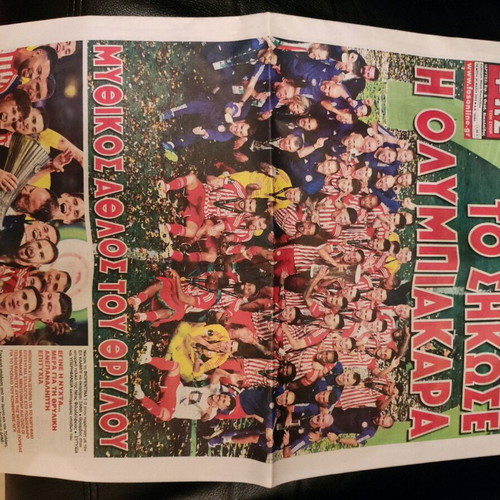 Olympiacos Conference League 2024 newspaper front pages like new
