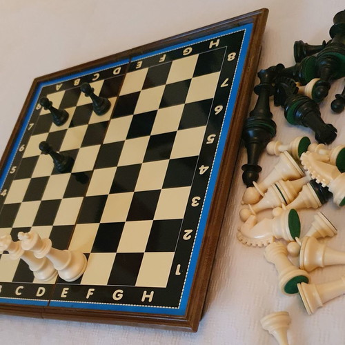 Magnetic chess game used