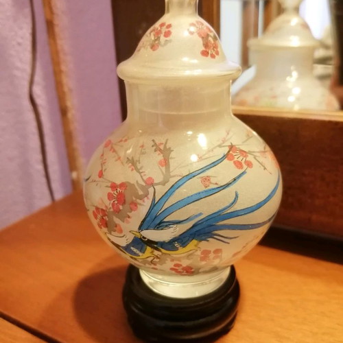 Decorative glass miniature antique jar of Asian art