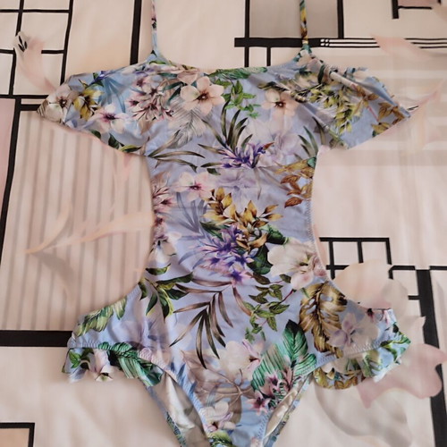 Calzedonia baby sea floral frilly tankini size 12