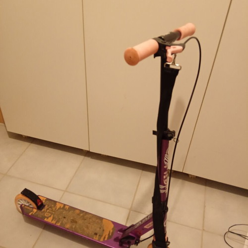 Oxelo MID5 children's scooter like new with brake and suspension