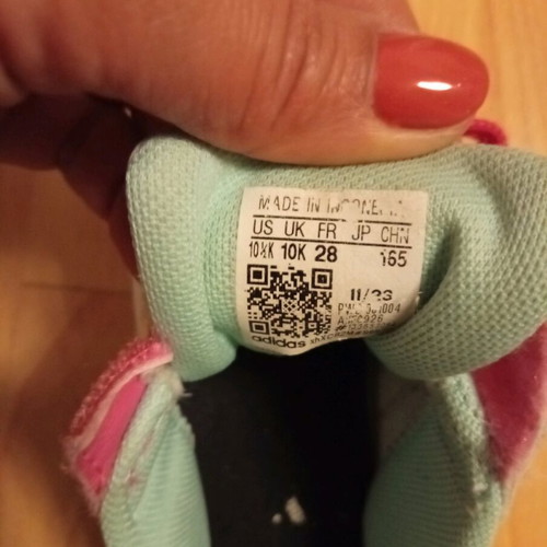 Adidas Disney girls' kids shoes size 28 used