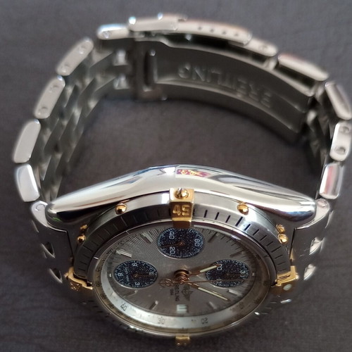 Breitling Chronomat 40mm chronograph watch like new, gold and silver