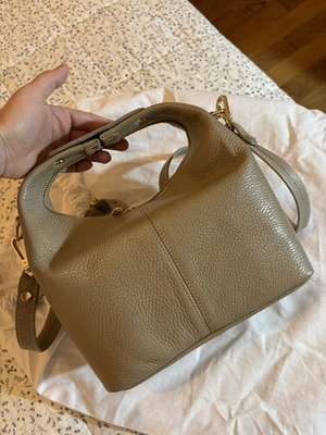 Bonendis leather handbag new, beige