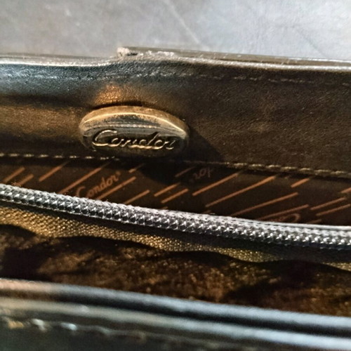 Vintage leather shoulder bag Condor used, black patent leather