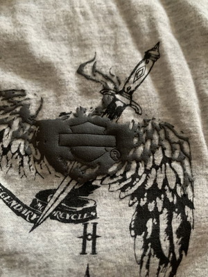Harley Davidson T shirt Large like new, grey