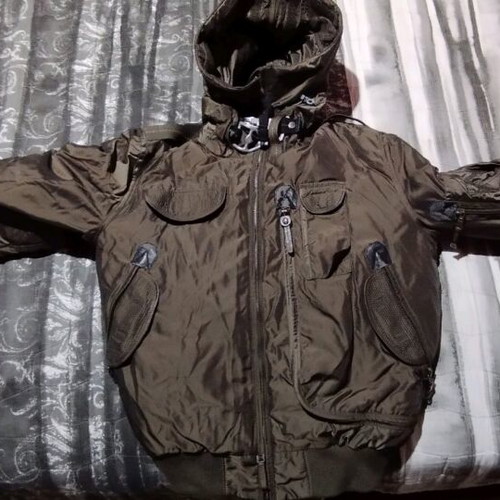 Parajumpers Gobi bomber jacket like new, size Large, khaki