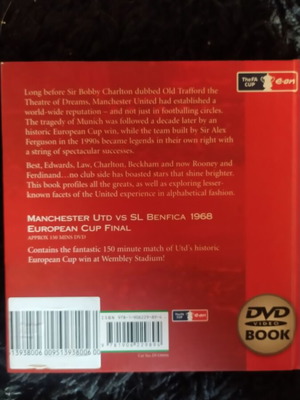 Manchester United book like new without DVD