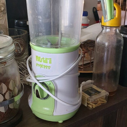 Nutri Express blender like new