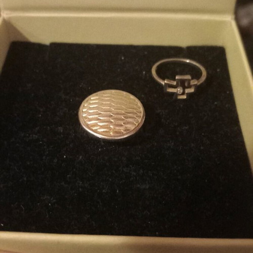 Jools women's rings gold like new
