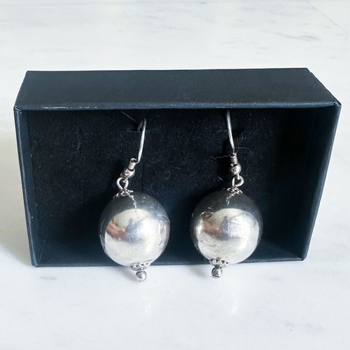 Vintage silver 925 ball earrings used