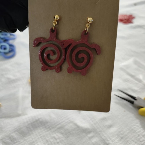 Ceramic turtle earrings 3D printed and hand painted, made to order