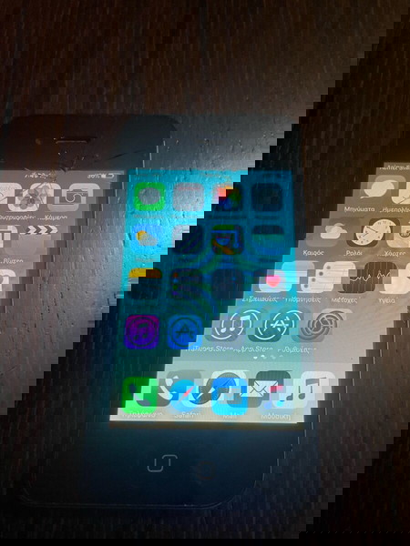 iPhone 4s