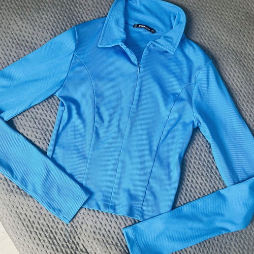 A-Style women's sports blouse like new, blue, size S