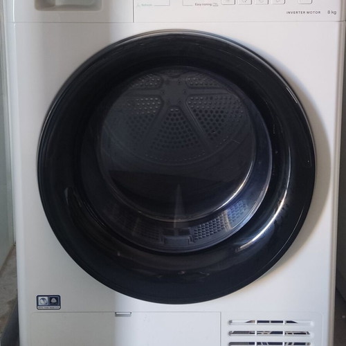 Whirlpool heat pump dryer 8kg like new
