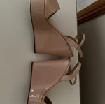 nak sandals