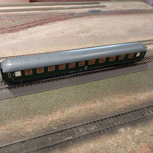 Lilliput long passenger train carriage used, scale 1:87 HO
