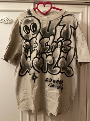 Bershka blouse with design long small like new