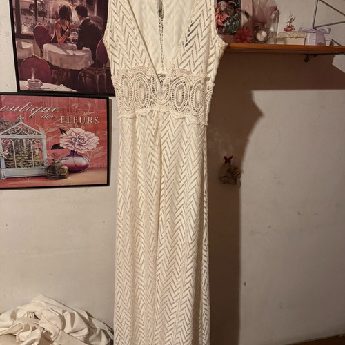 Paranoia white long dress used with patterns and yellow spots