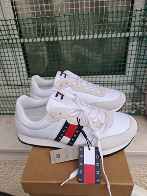 Tommy Jeans Classic Runner αθλητικά παπούτσια καινούργια, μέγεθος 44, άσπρα