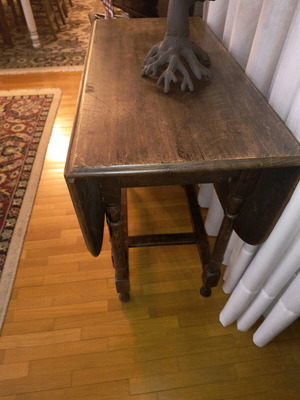 Rectangular folding antique table like new