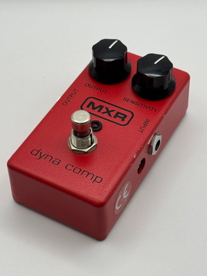 MXR Dyna Comp M102 компресор педал употребяван