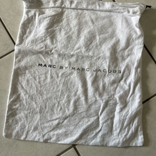 Marc Jacobs dust bag used