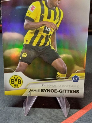 Topps Chrome Bundesliga 2022/23 Jamie Bynoe-Gittens Refractor RC card like new