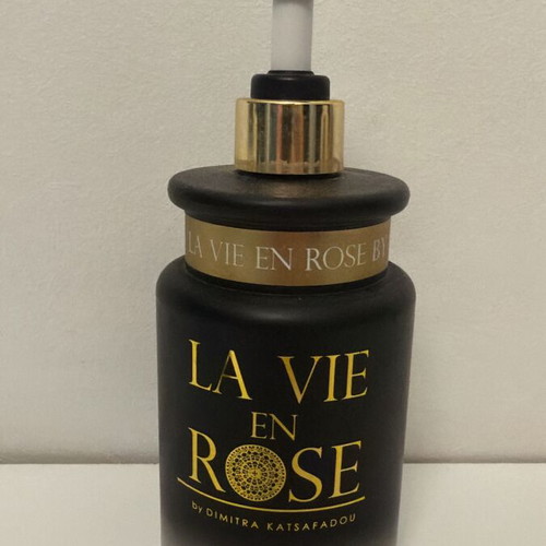 La Vie En Rose Long Keratin Shampoo 400ml