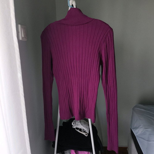 Karavan turtleneck like new, Small/Medium