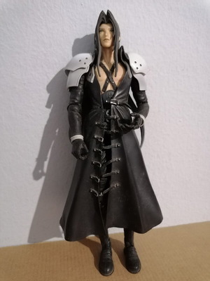 Final Fantasy 7 Sephiroth figure Play Arts used, without sword and base