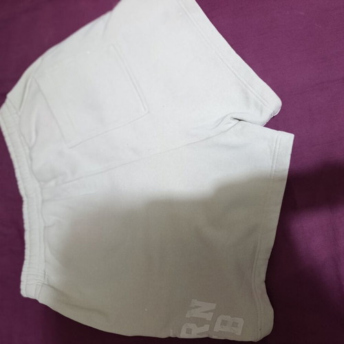 Zara sweat shorts size M, like new, beige/off-white