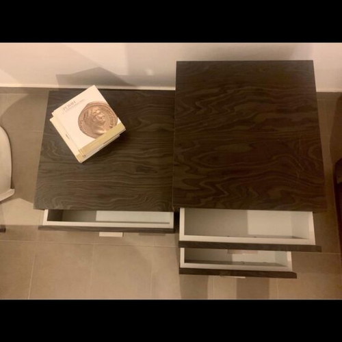 Drawer unit with three drawers like new, dark gray color