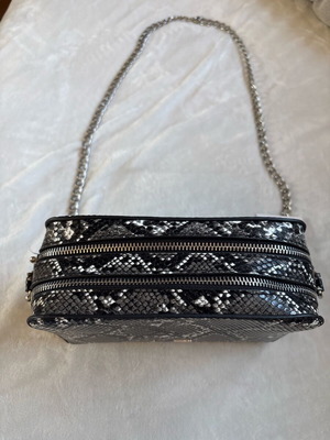 Animal print bag new with 2 compartments and ample storage space