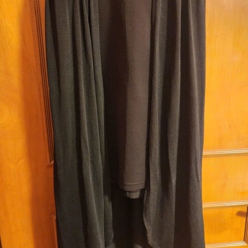 Black dress used with long train