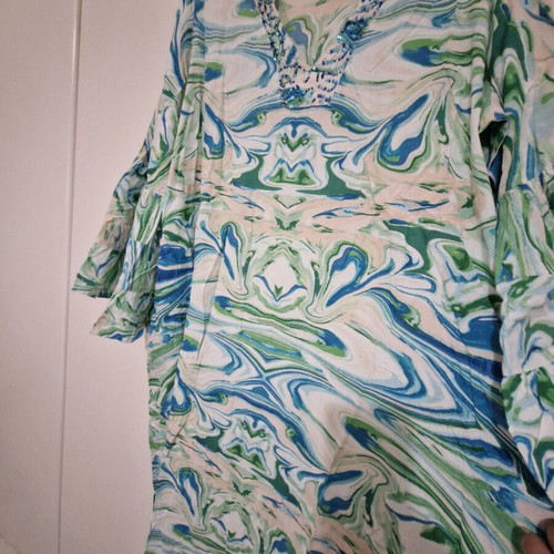 Caftan new 100% viscose size L/XL with embroidery and bell sleeves
