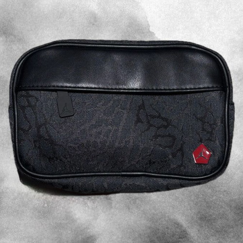 Nike Air Jordan Crossbody Bag brand new, black