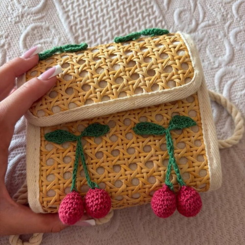 Shoulder bag like new