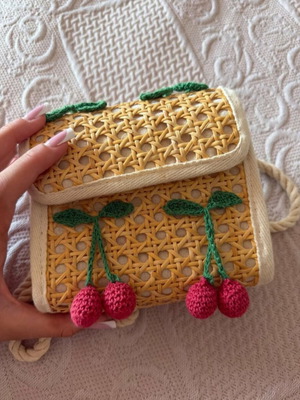 Shoulder bag like new