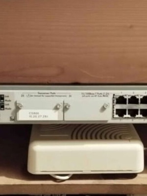 HPE ProCurve 2524 Fast Ethernet 1U gray like new