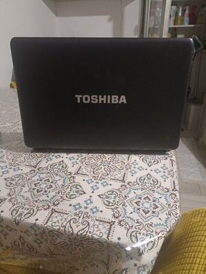 Toshiba Satellite C660D-101 laptop μεταχειρισμένο, AMD V140, 6GB RAM, 120GB SSD
