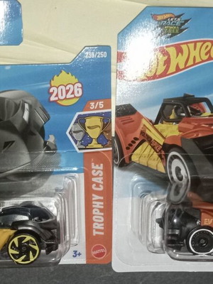 Hot Wheels Go Realla Fast και Voltage Spike αυτοκινητάκια, σετ 2, sealed