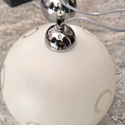 Pendant glass lamp 1XE27 MAX 60W white φ30cm like new