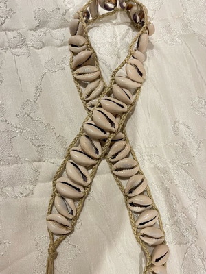 Summer belt with shells new, beige adjustable