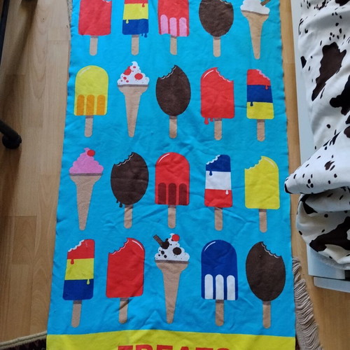 Summer Treats beach towel microfiber