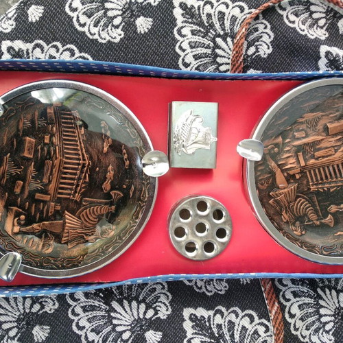 Ashtray set with Greek temple motif made of solid cast iron new