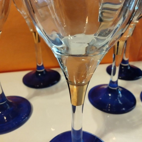 Crystal Mode Vintage Stemmed Glasses Set of 6 with Blue and Gilded Details