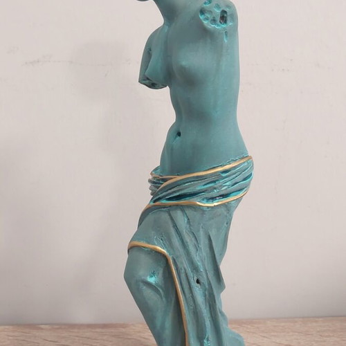 Gypsum statue of Aphrodite new condition